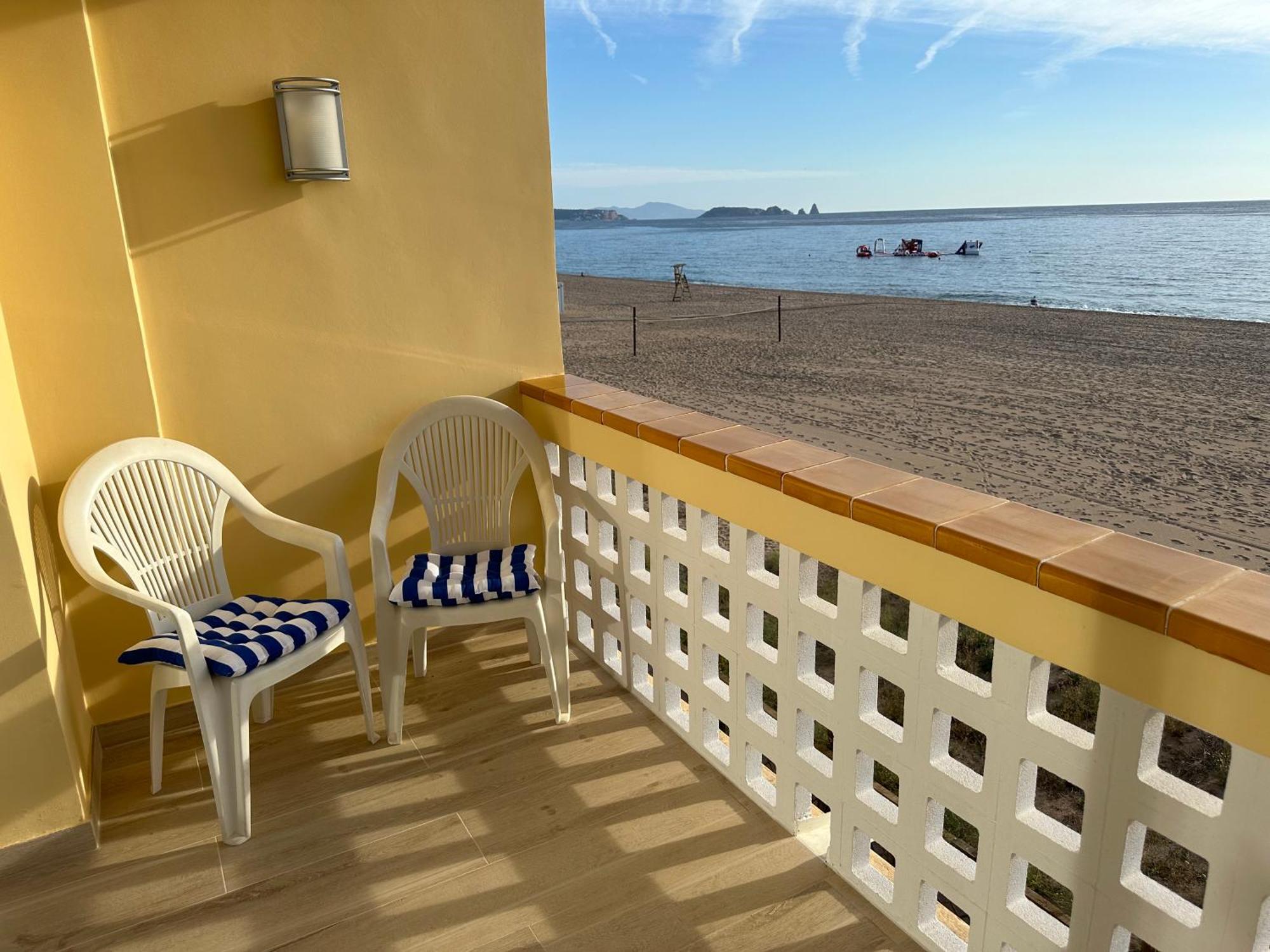 Primera Linea De Mar Apartment
