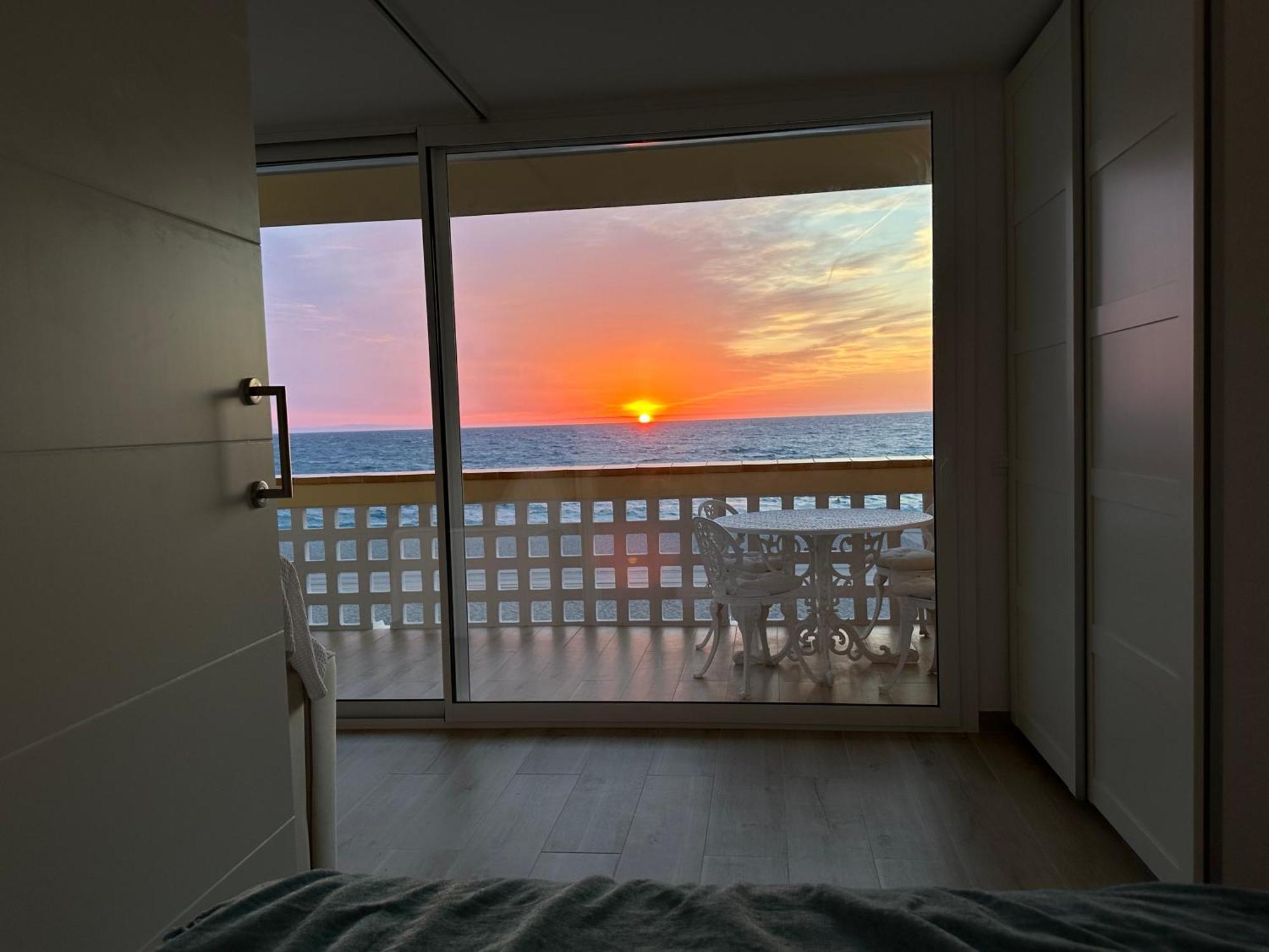 Apartment Primera Linea De Mar